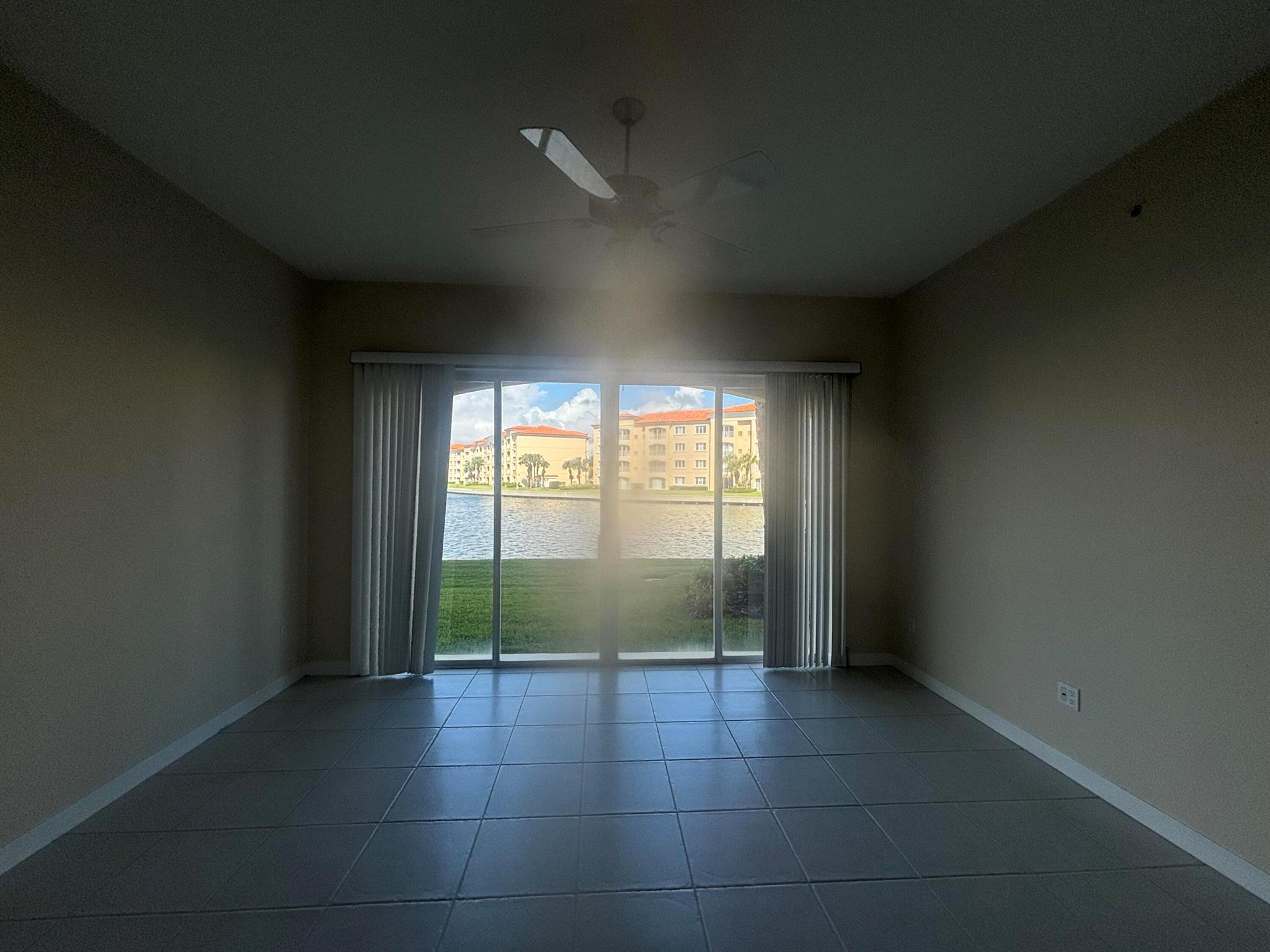 Harbour Isle West - Residential Lease