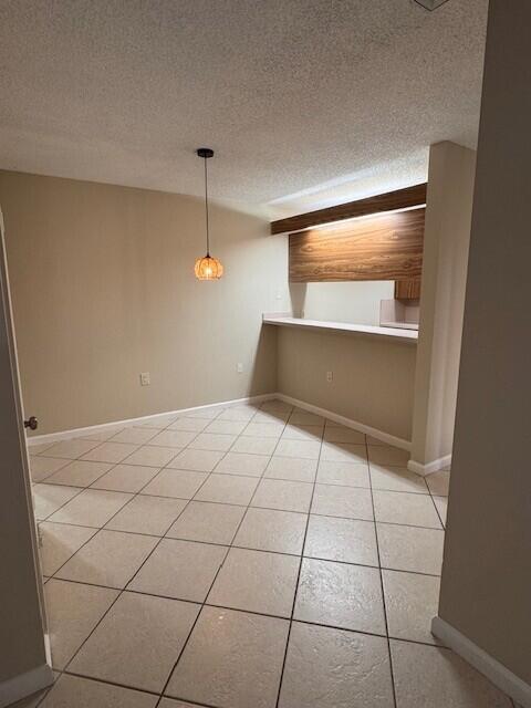 Village of Sandalwood Lak - Residential Lease