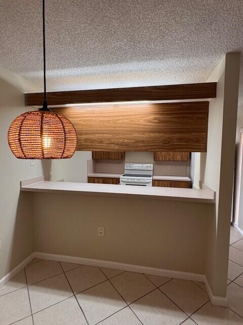 Village of Sandalwood Lak - Residential Lease