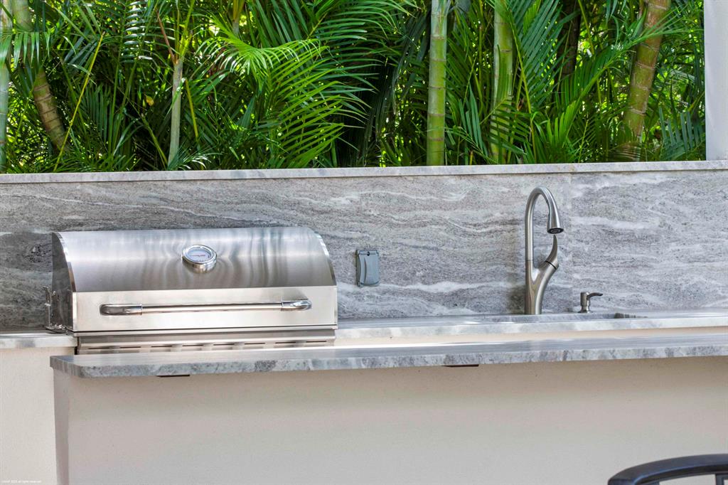 BALLENISLES - Residential