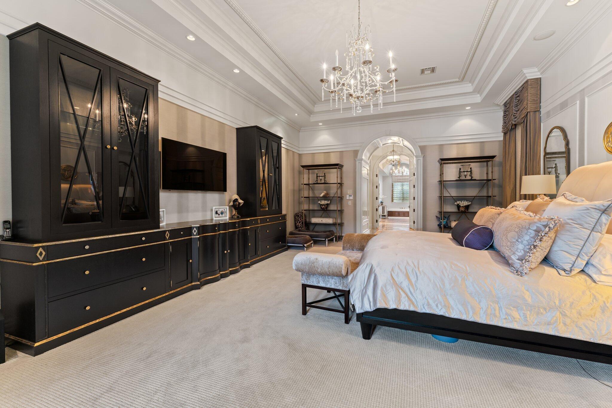 BEARS CLUB - Residential