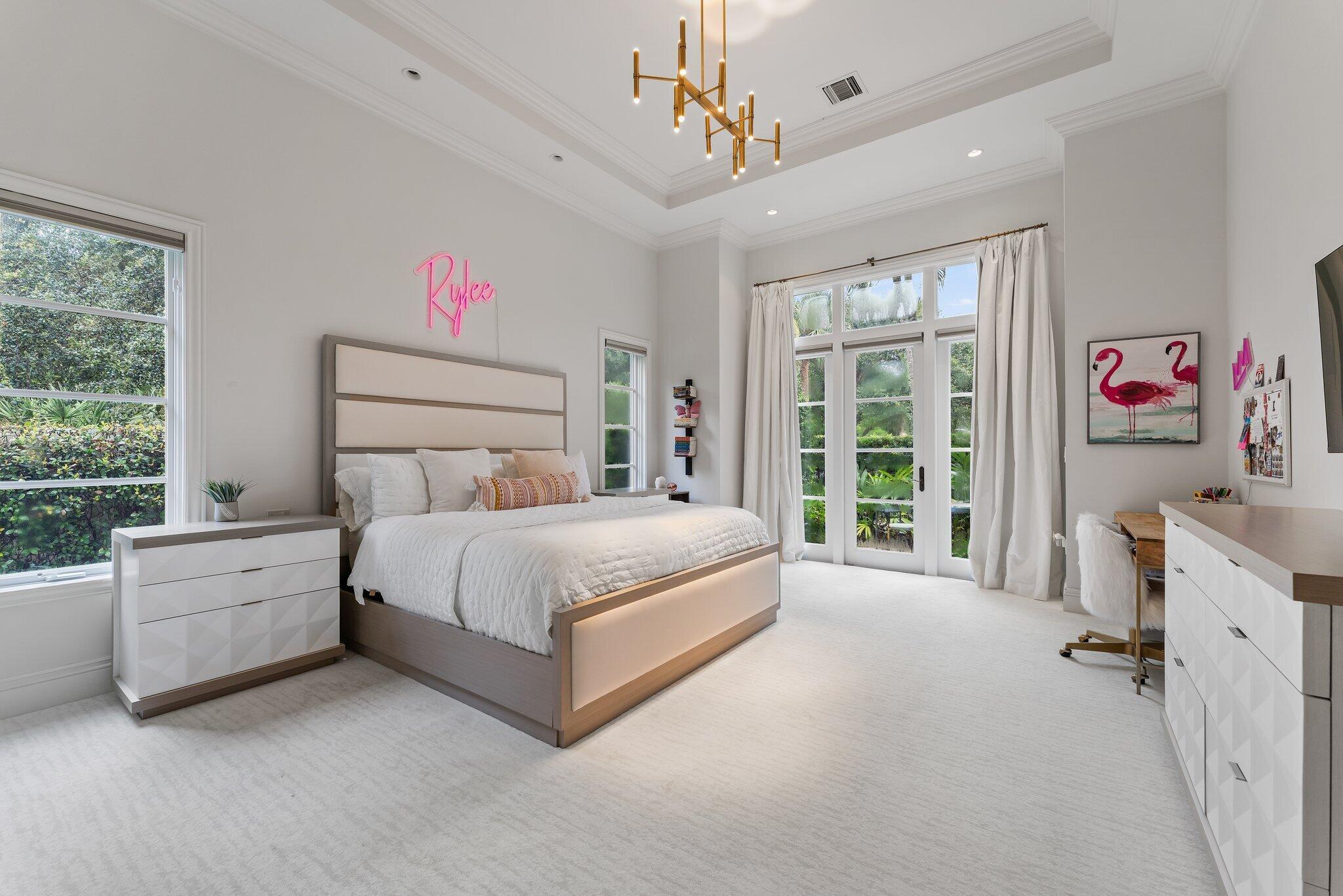 BEARS CLUB - Residential