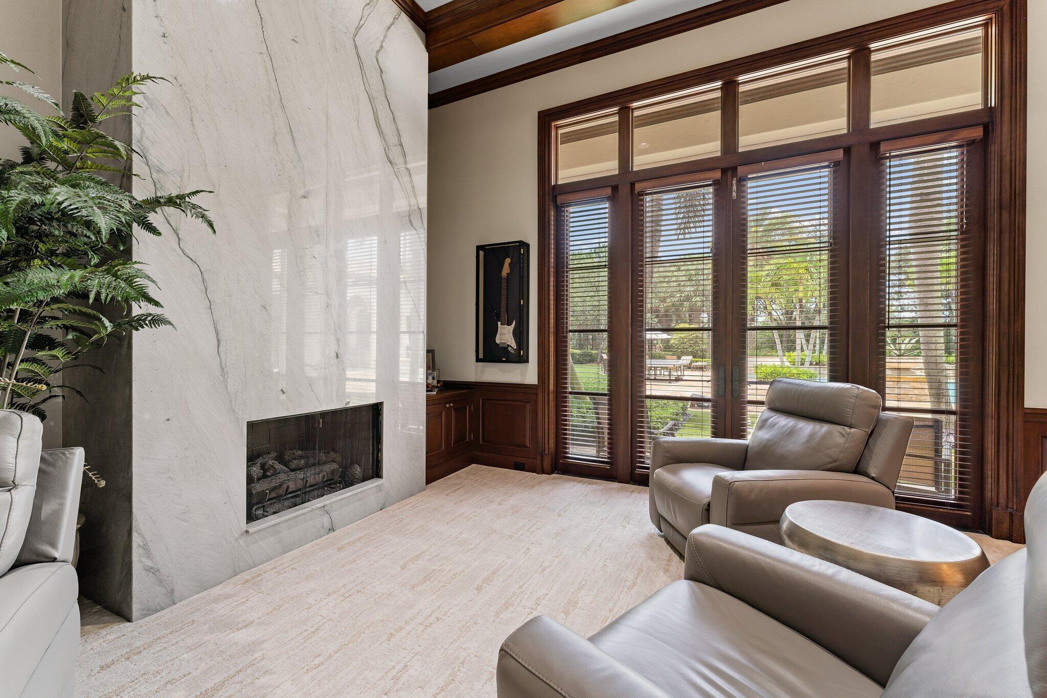 BEARS CLUB - Residential