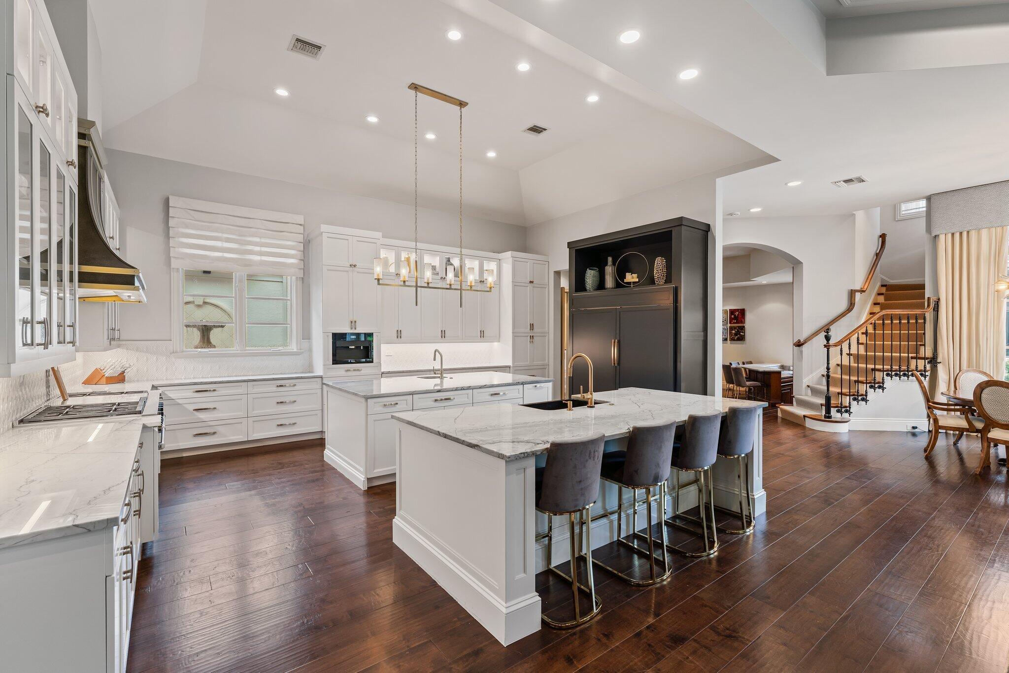 BEARS CLUB - Residential