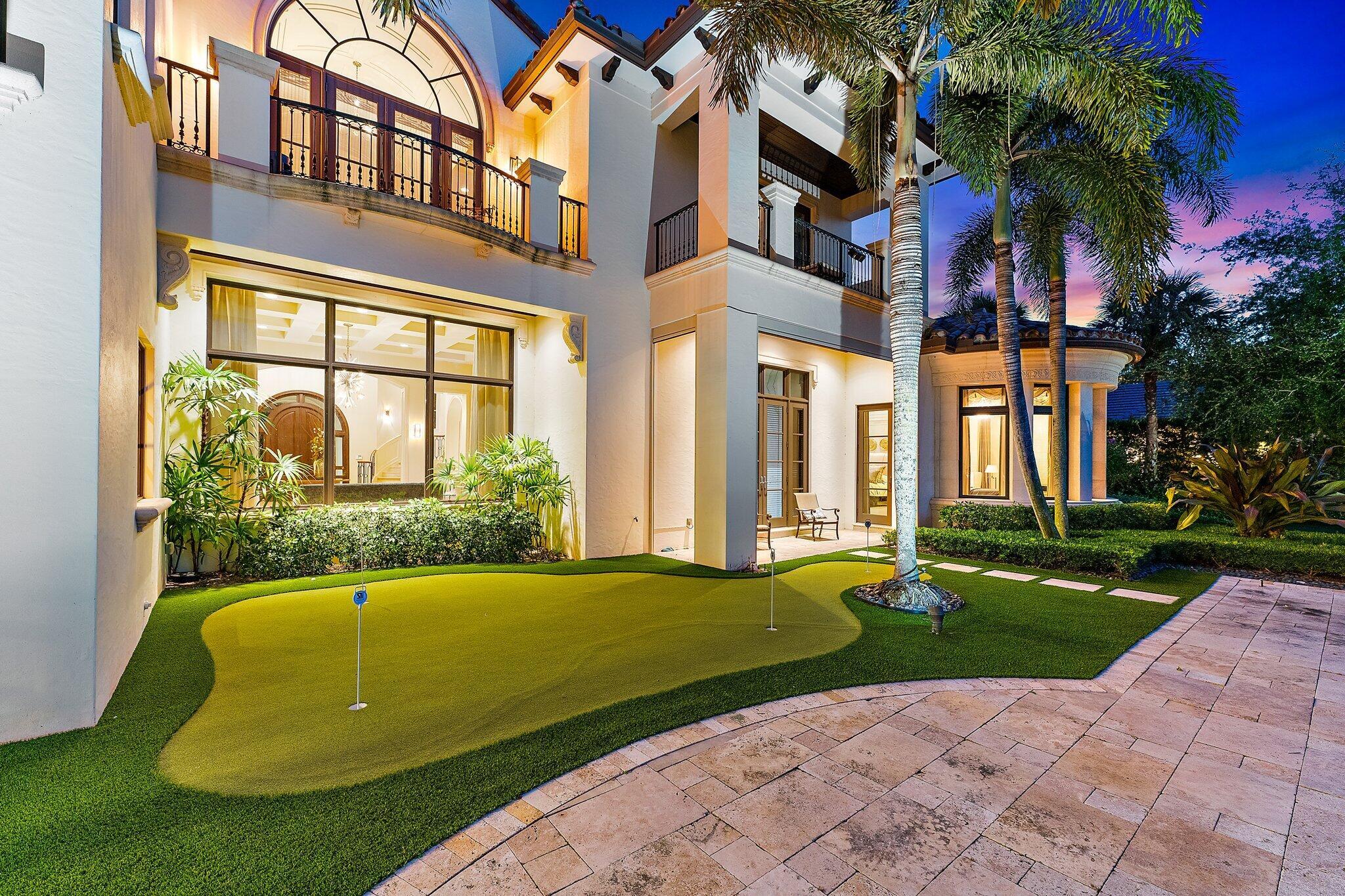 BEARS CLUB - Residential