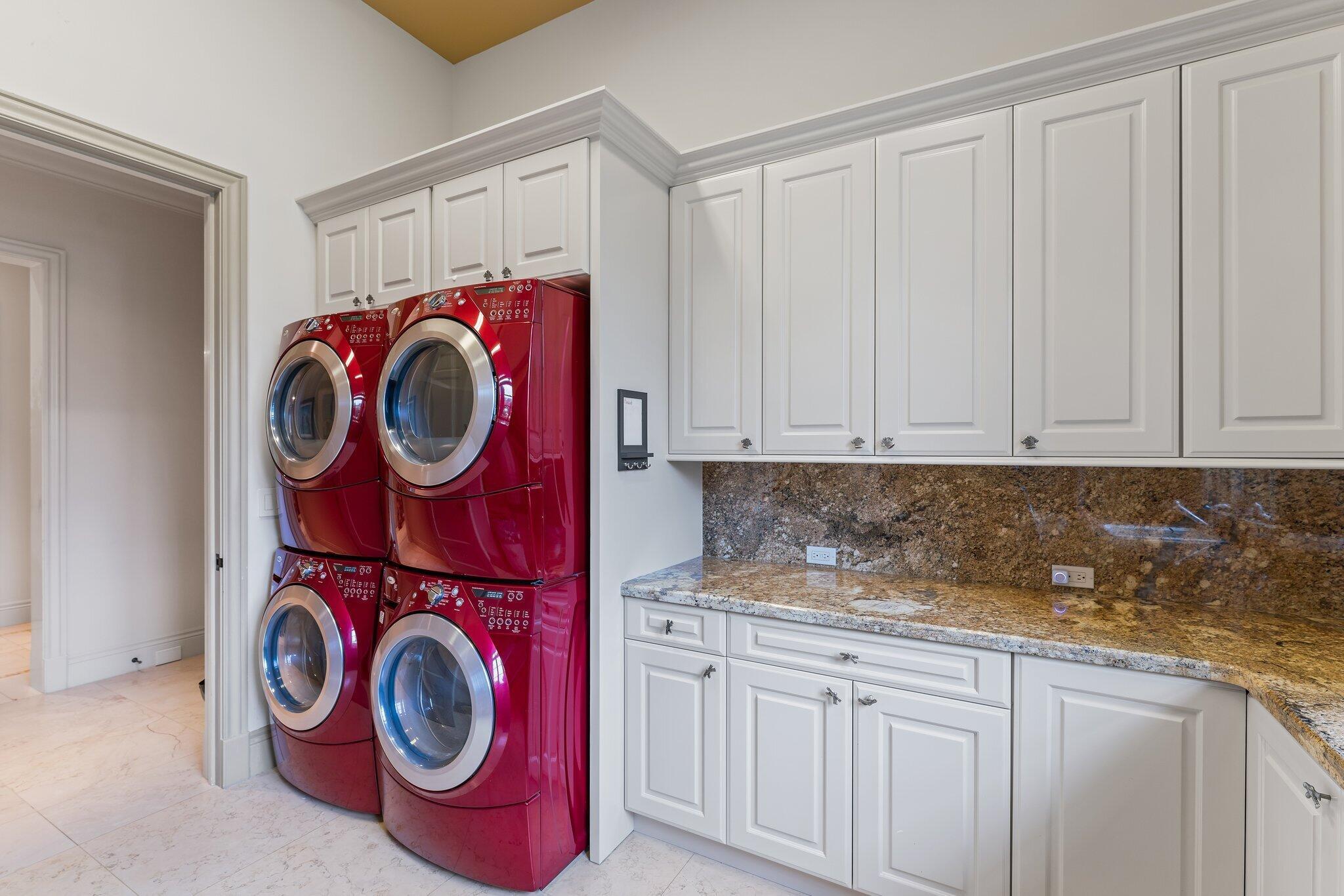 BEARS CLUB - Residential