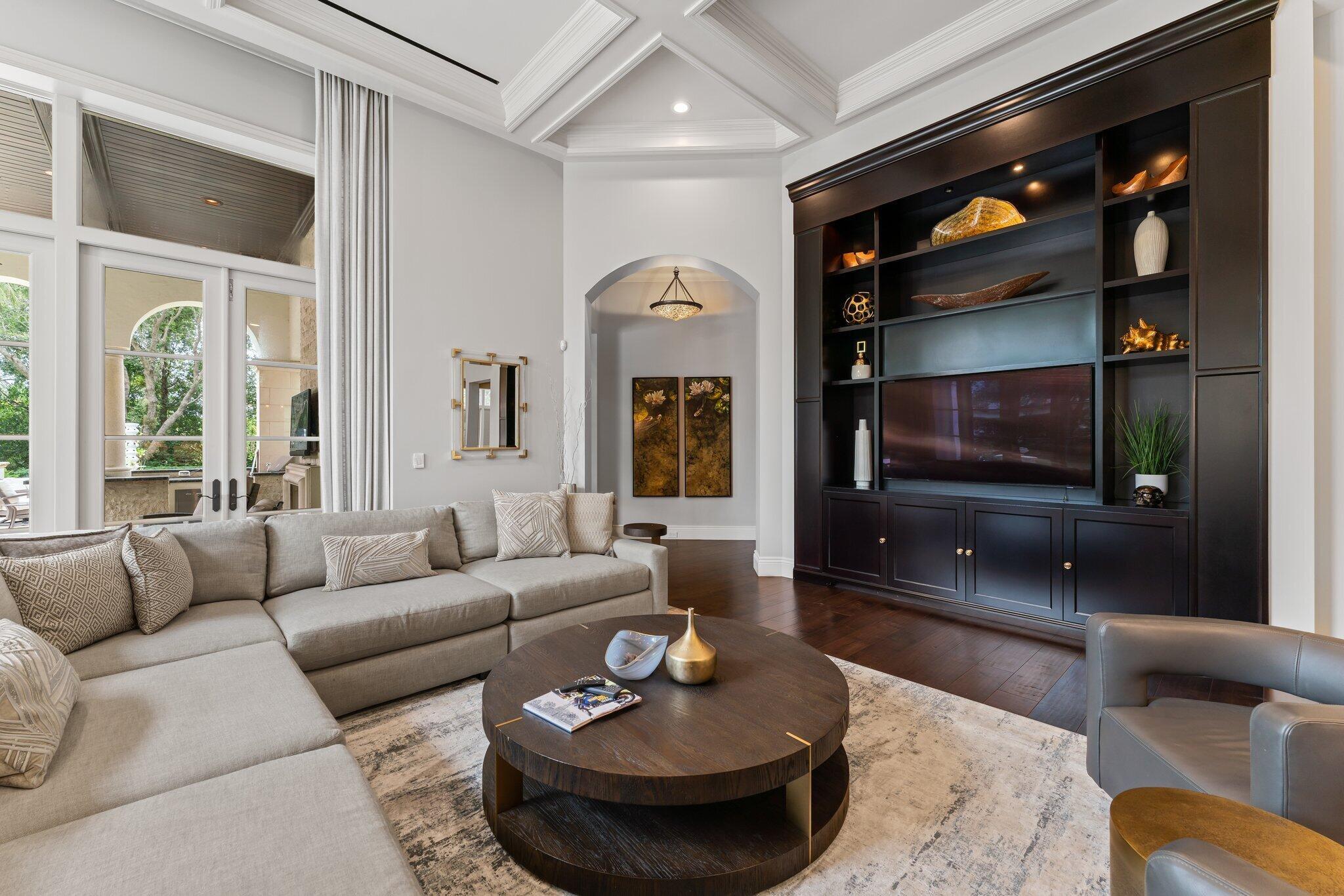 BEARS CLUB - Residential