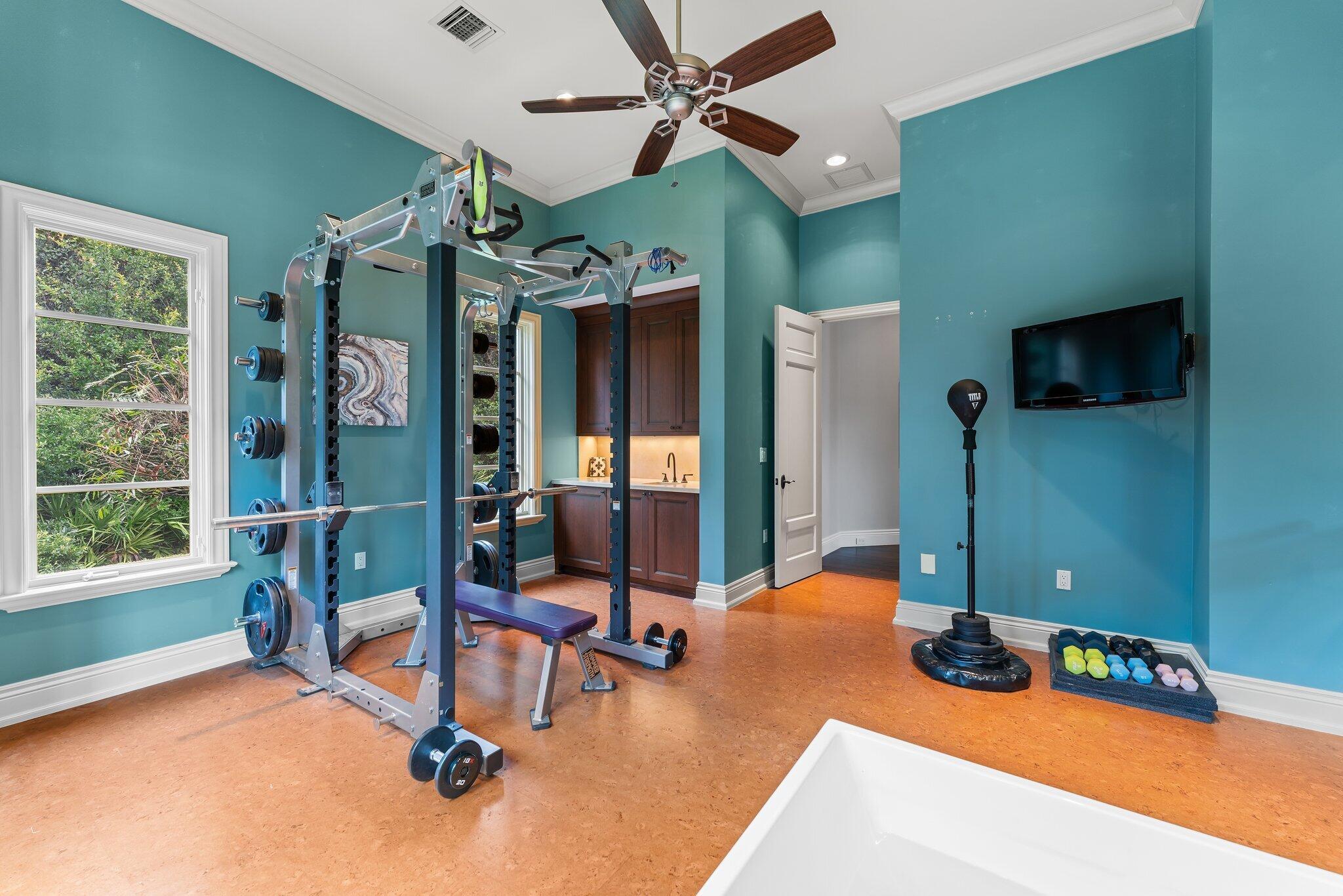 BEARS CLUB - Residential