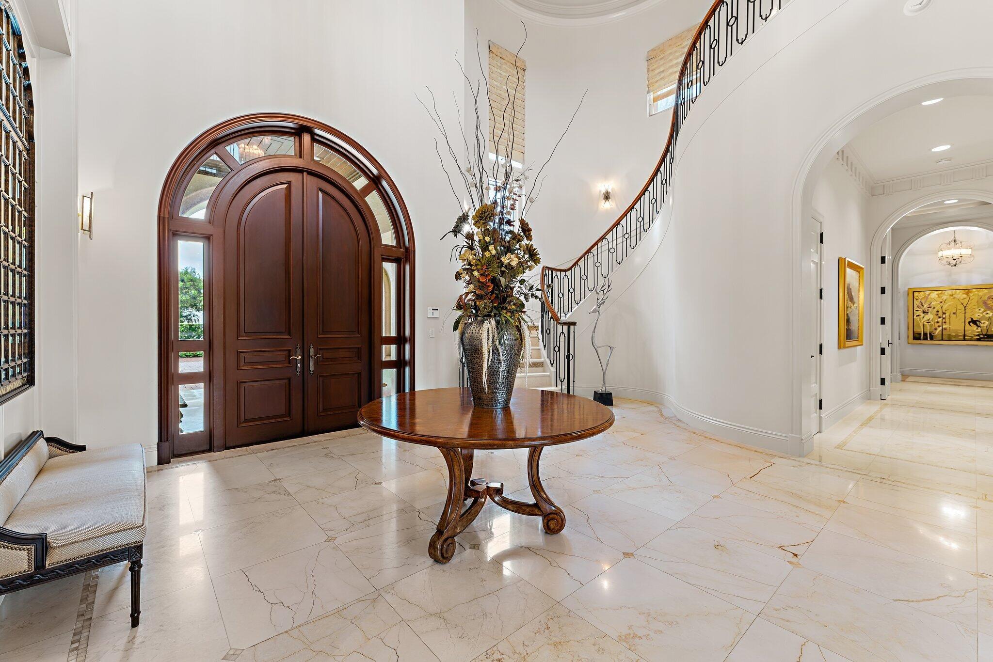 BEARS CLUB - Residential