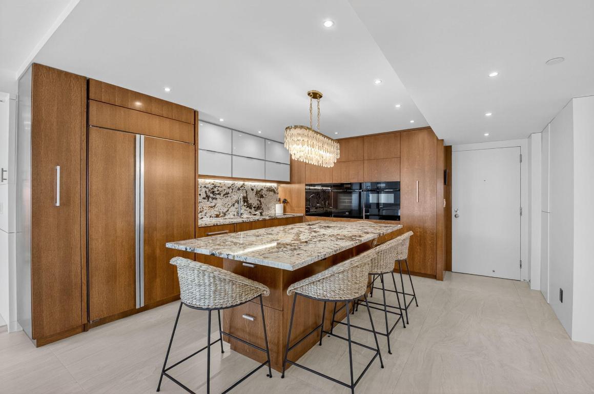 4511 S Ocean Boulevard 507