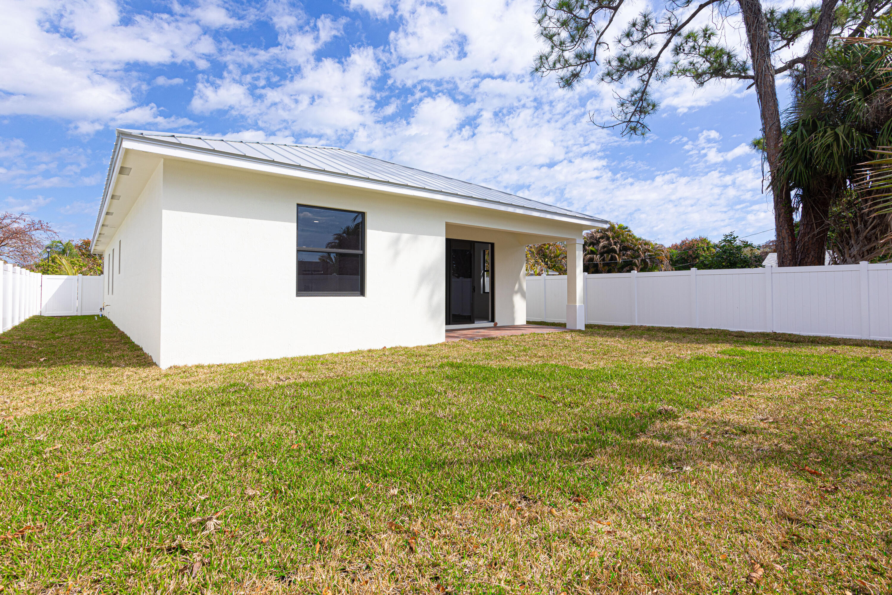 Pine Gardens - Residential