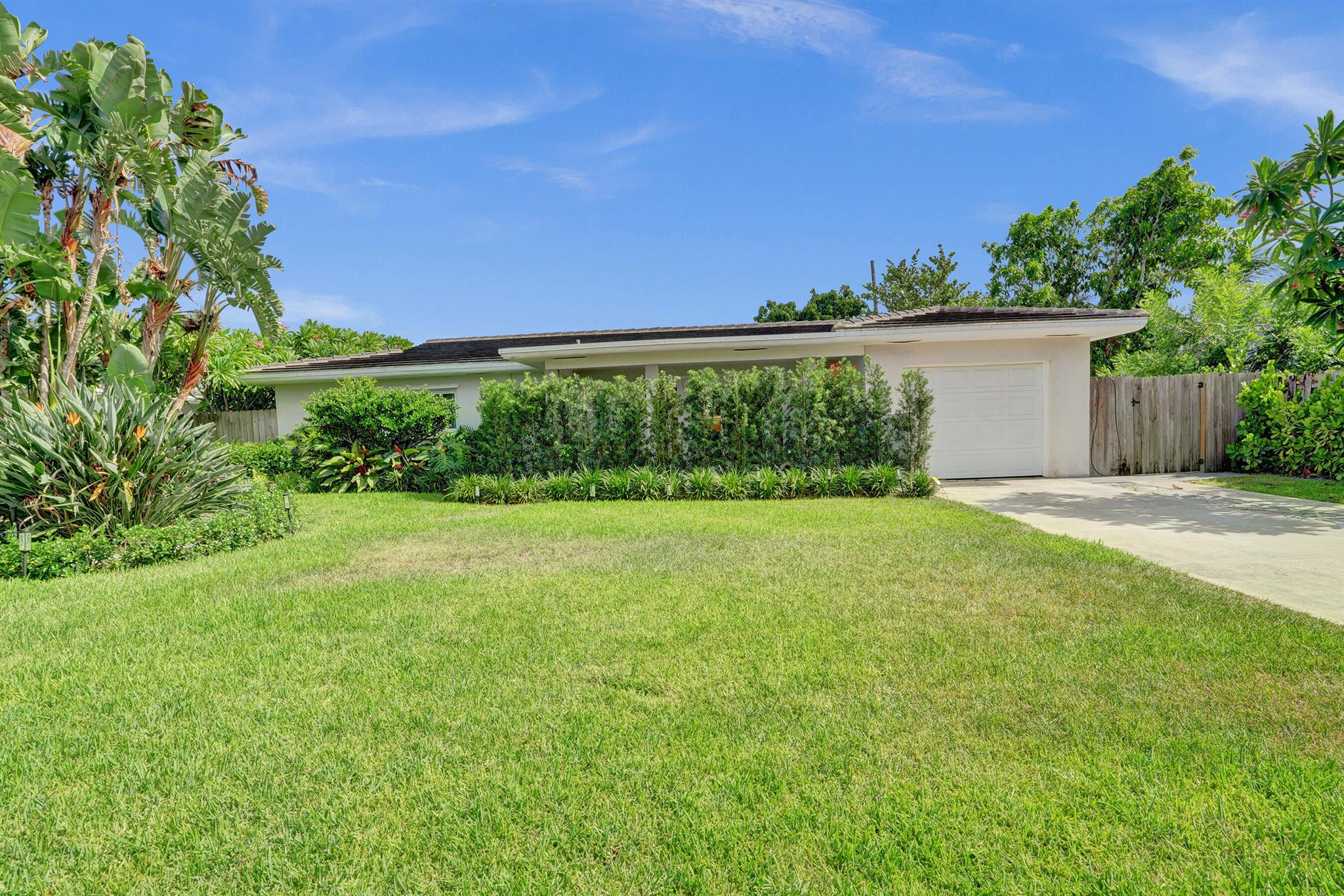Beautiful East Boca open floor 2 bed / 2 bath single story with home with den that can be used as an office or additional bedroom. This home is just one mile from the beach and Spanish River Park. Minutes from the best shopping, dining, and entertainment options. Mizner Park, Town Center Mall, & the Boca Raton Museum of Art are a few of the attractions located nearby. A-rated schools and local to FAU. This charming home also offers stainless steel appliances, new windows, new ac, hurricane shutters, covered terrace, terrazzo flooring, high ceilings and recessed lighting. Backyard is fenced in and great space for entertaining. Property can be rented fully furnished! Schedule your showing today!