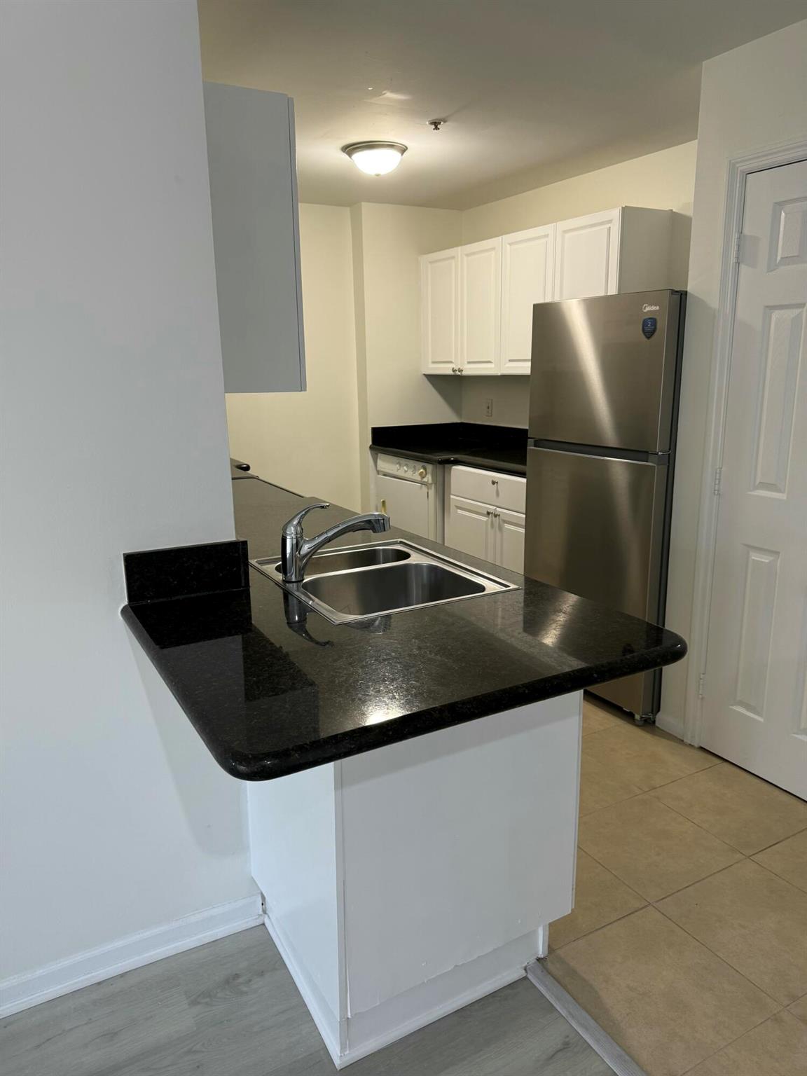 ARISSA PLACE CONDO - Residential Lease