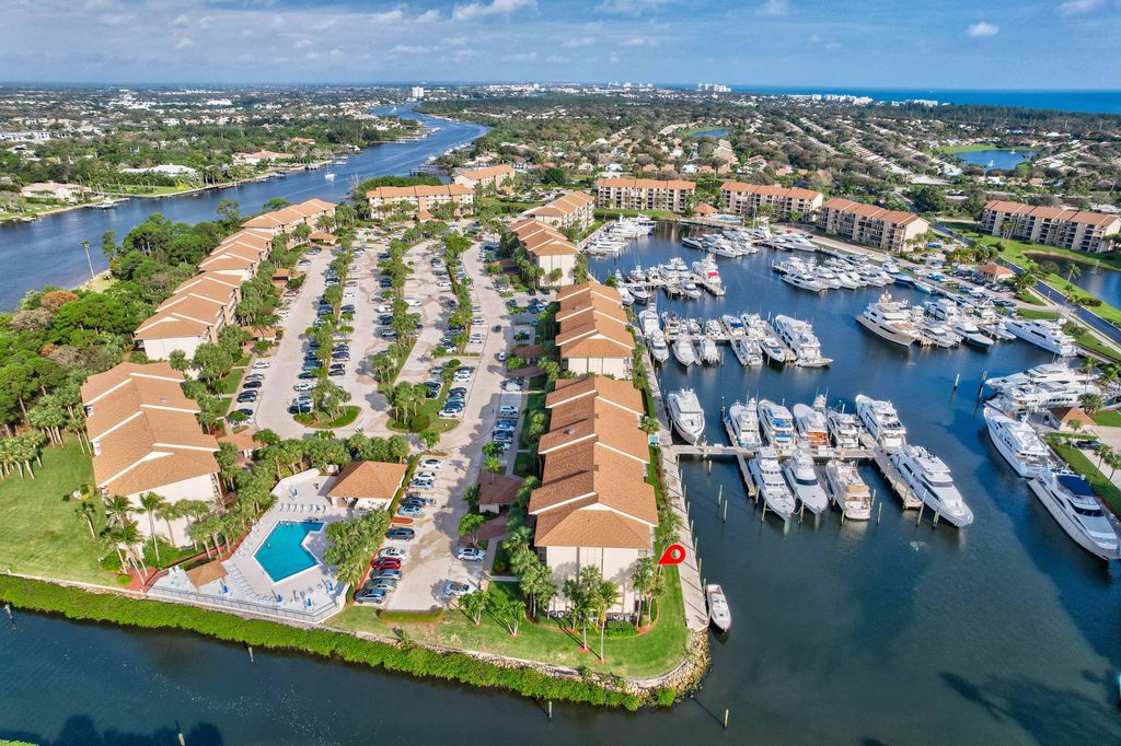 Photo of 2301 Marina Isle Way #406, Jupiter, FL 33477 (MLS # R10950703)