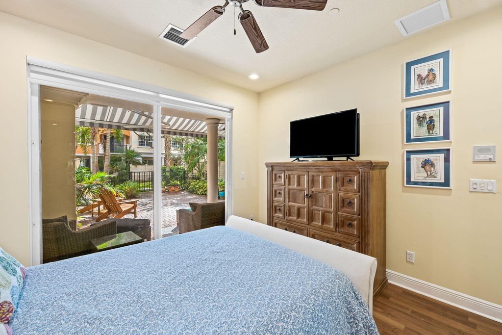 Photo of 5580 NE Trieste Terrace, Boca Raton, FL 33487 (MLS # R11169380)