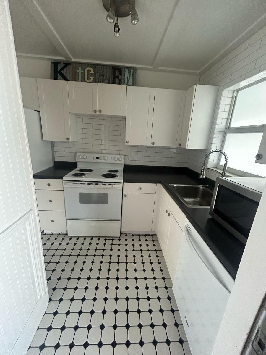 510 Lake Shore Drive 29