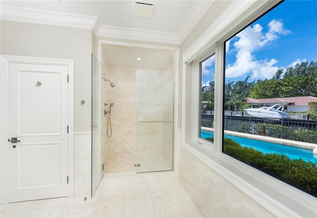 Bay Colony Sec Of The - Residential