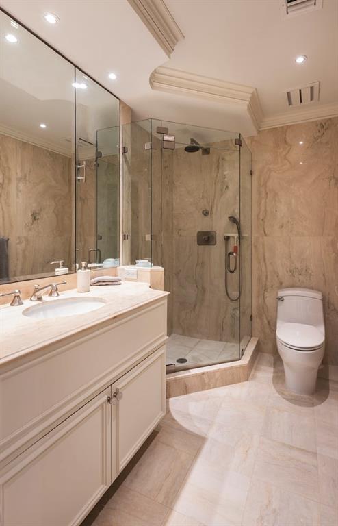 Bay Colony Sec Of The - Residential