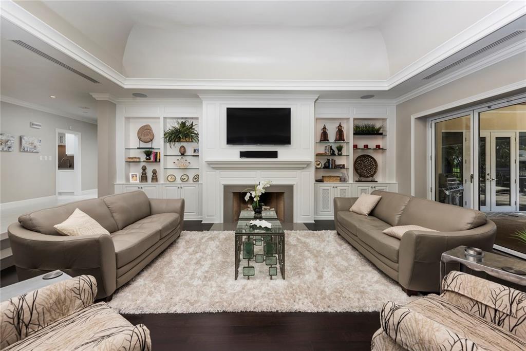 Bay Colony Sec Of The - Residential