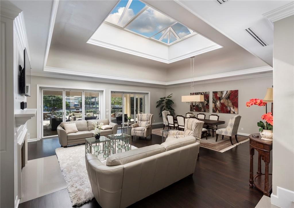 Bay Colony Sec Of The - Residential