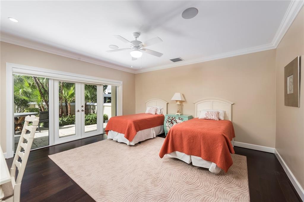 Bay Colony Sec Of The - Residential