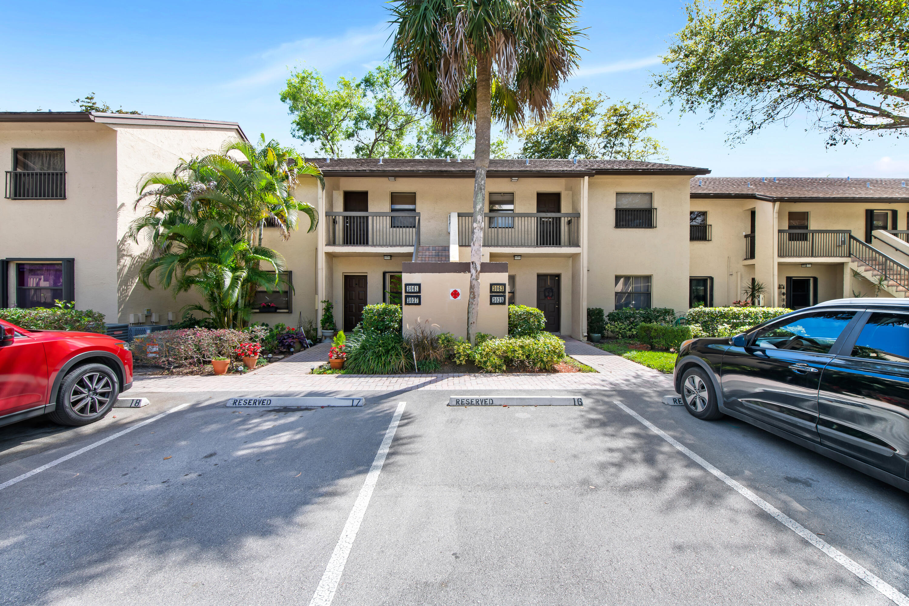 POND APPLE PLACE IV-A CONDO - Residential