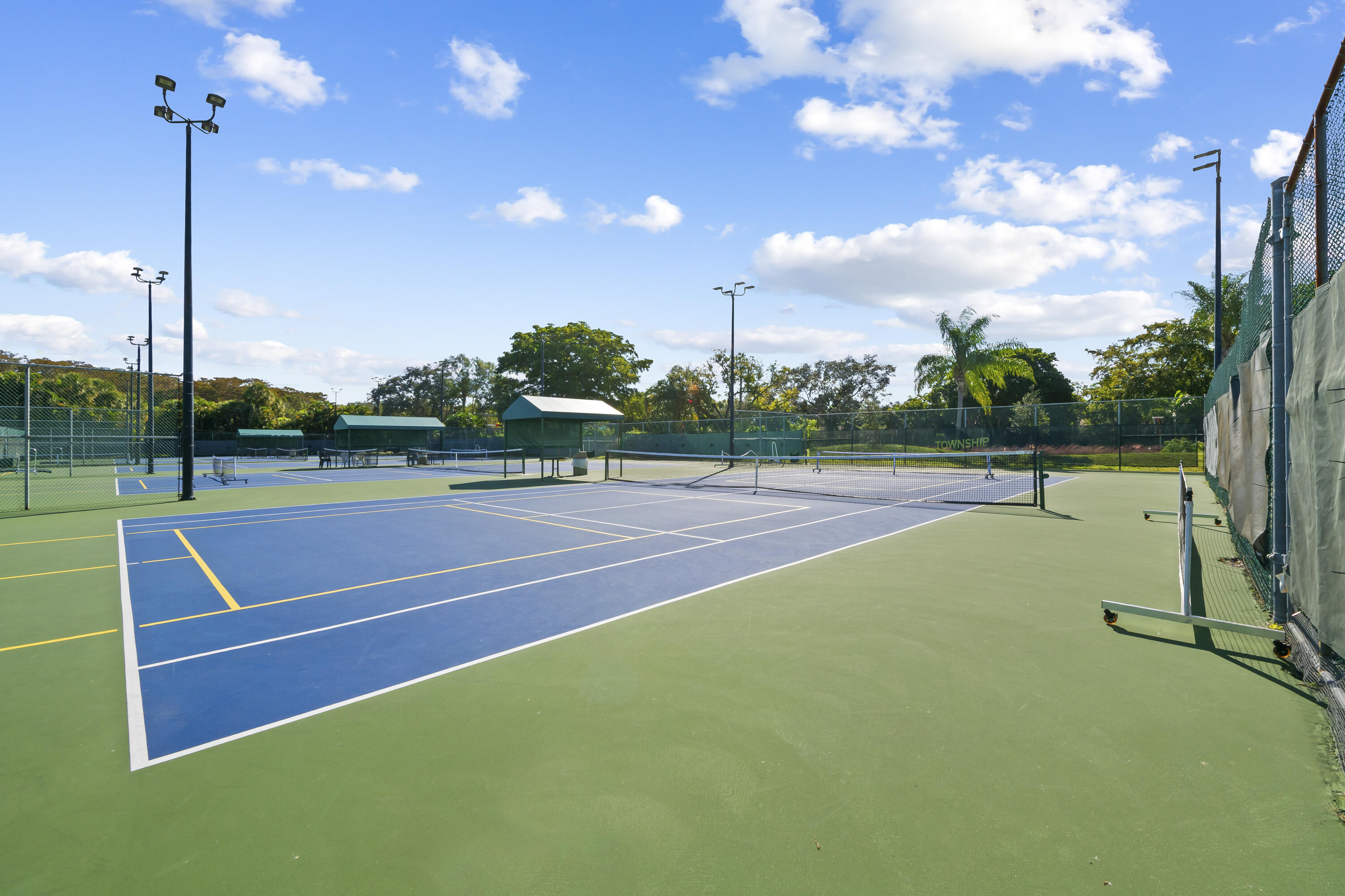 POND APPLE PLACE IV-A CONDO - Residential