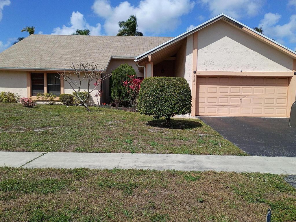 Photo of 7401 NW 49th Court, Lauderhill, FL 33319 (MLS # B26001724)