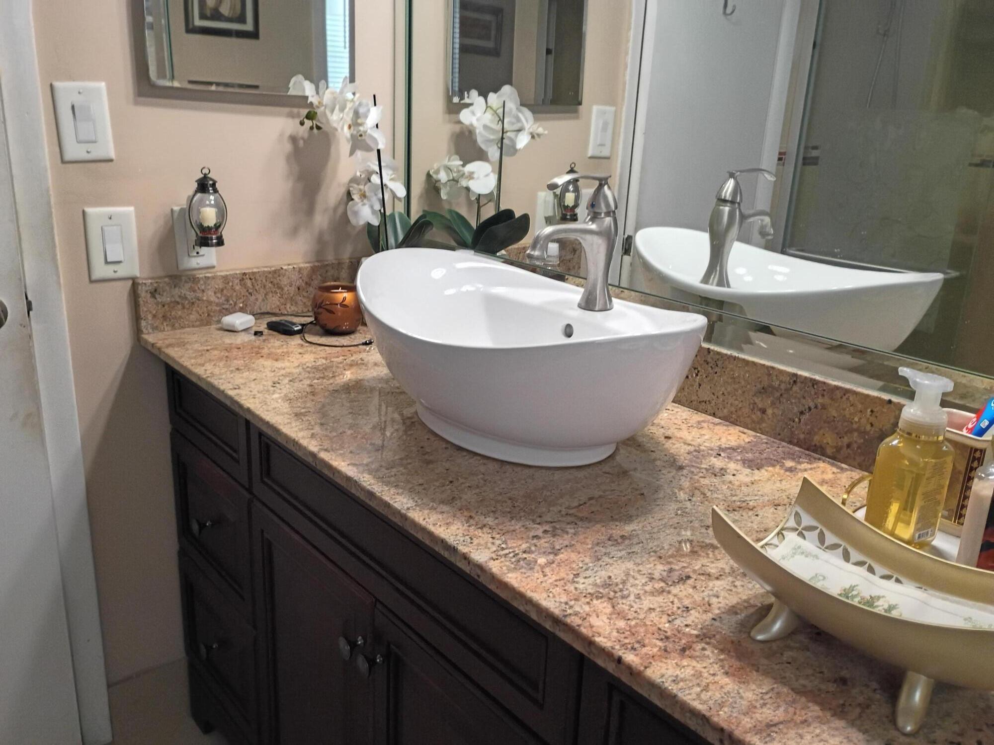 BOULEVARD WOODS NORTH - Residential