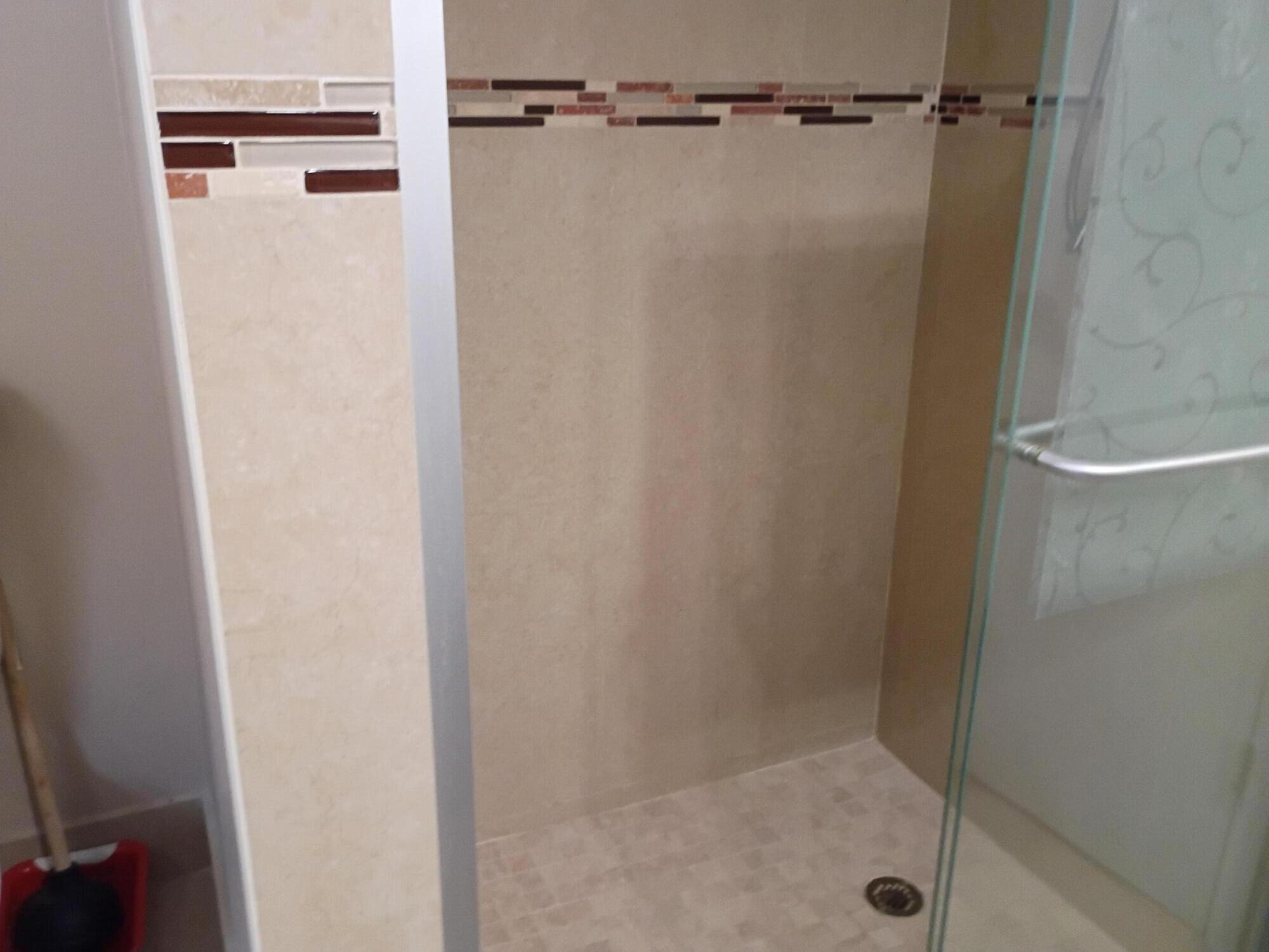 BOULEVARD WOODS NORTH - Residential