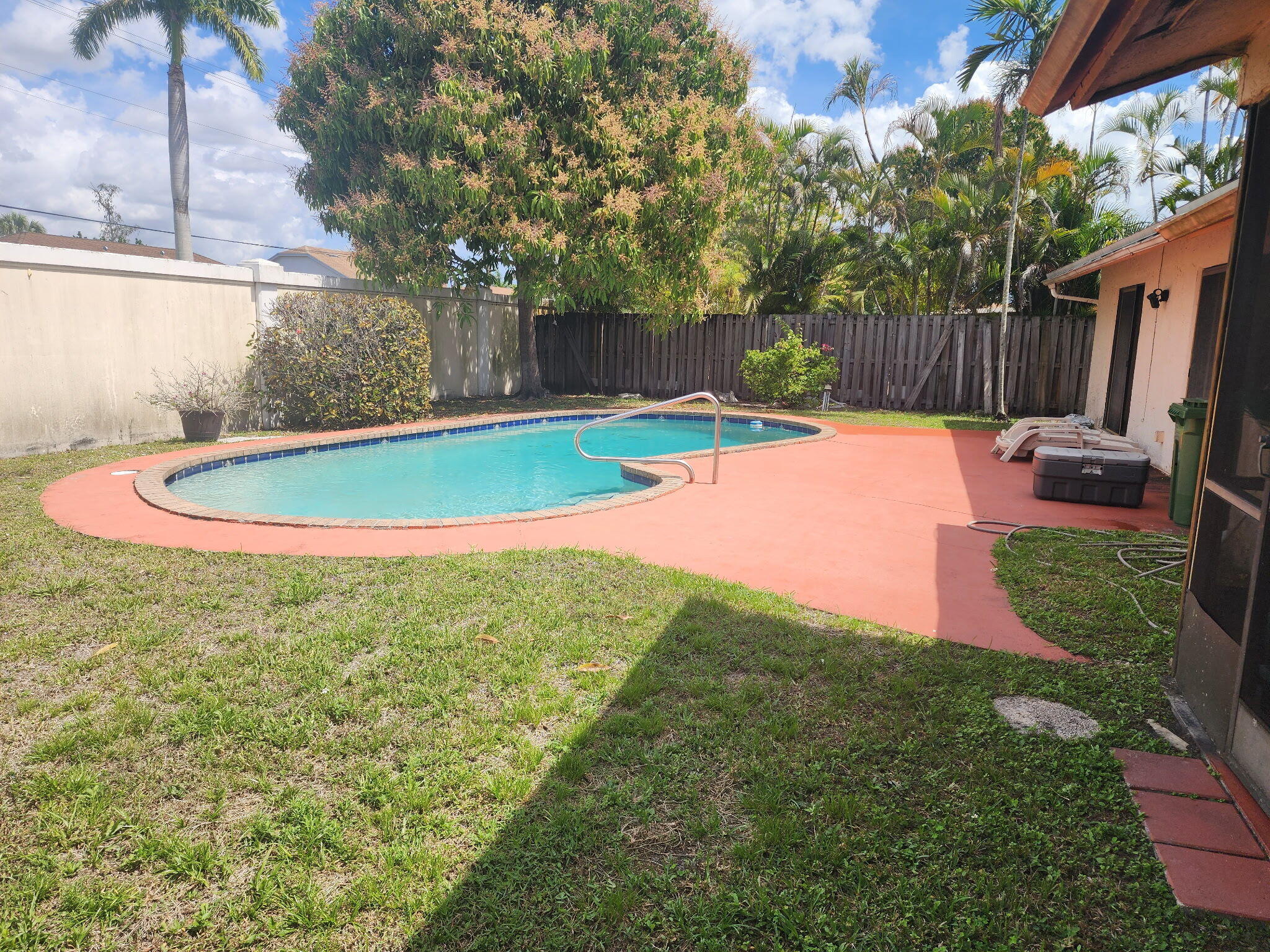 BOULEVARD WOODS NORTH - Residential