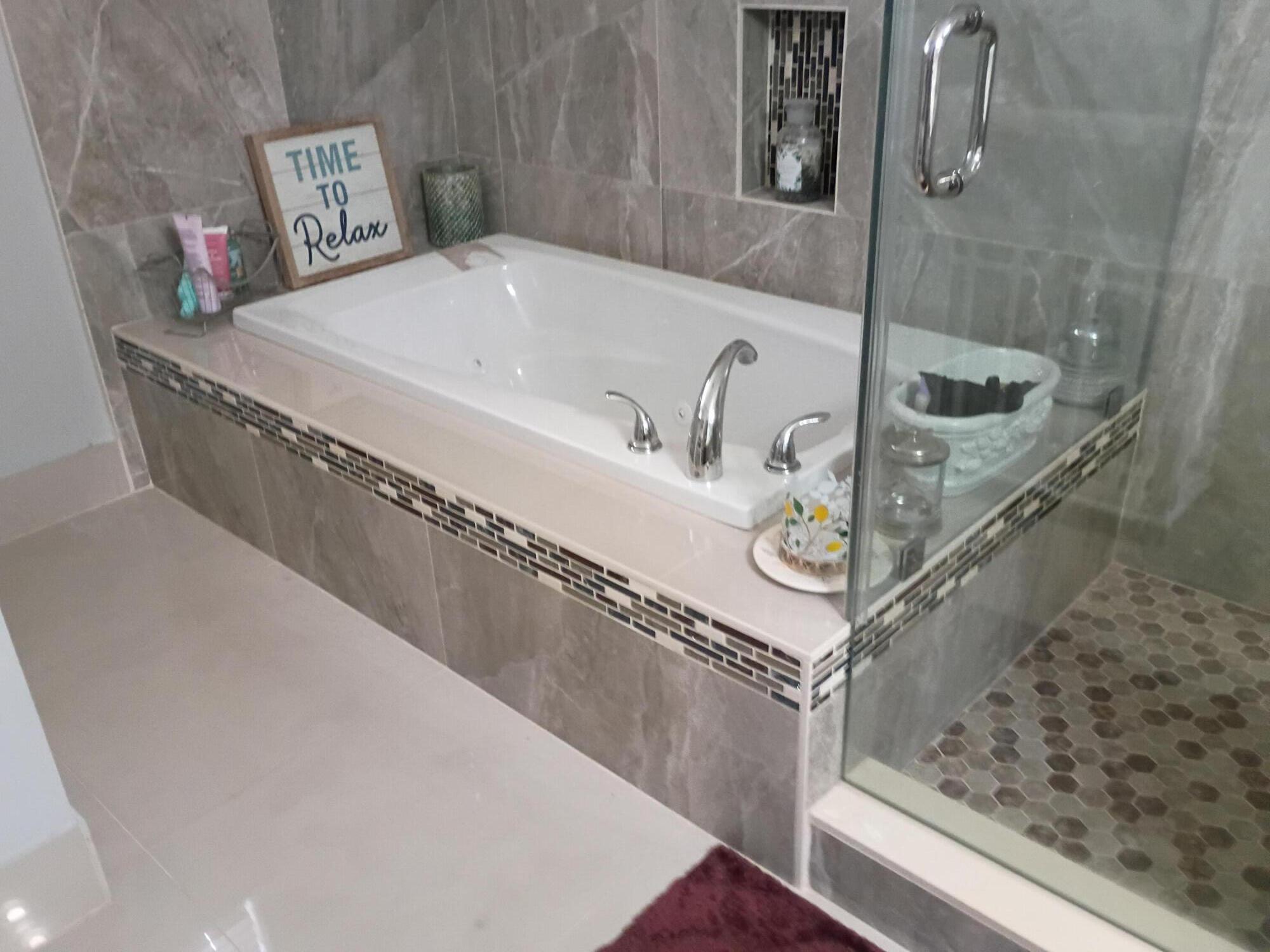 BOULEVARD WOODS NORTH - Residential