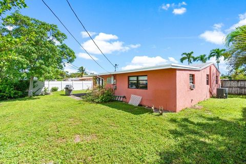 A home in Deerfield Beach