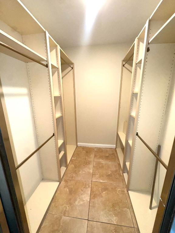 WELLESLEY AT LAKE CLARKE SHORES - Residential