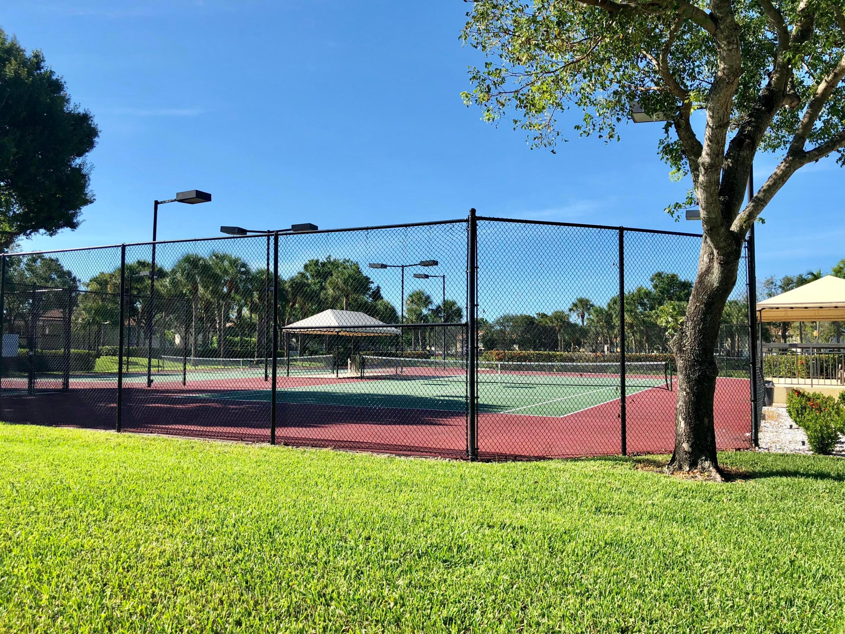 WELLESLEY AT LAKE CLARKE SHORES - Residential