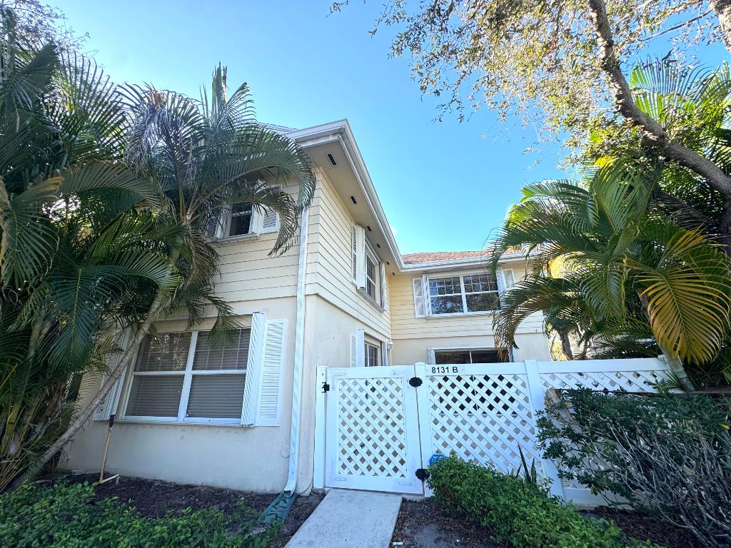 WELLESLEY AT LAKE CLARKE SHORES - Residential