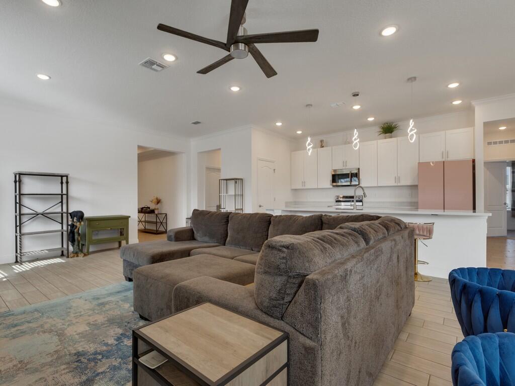 PORT ST LUCIE SECTION 47 - Residential