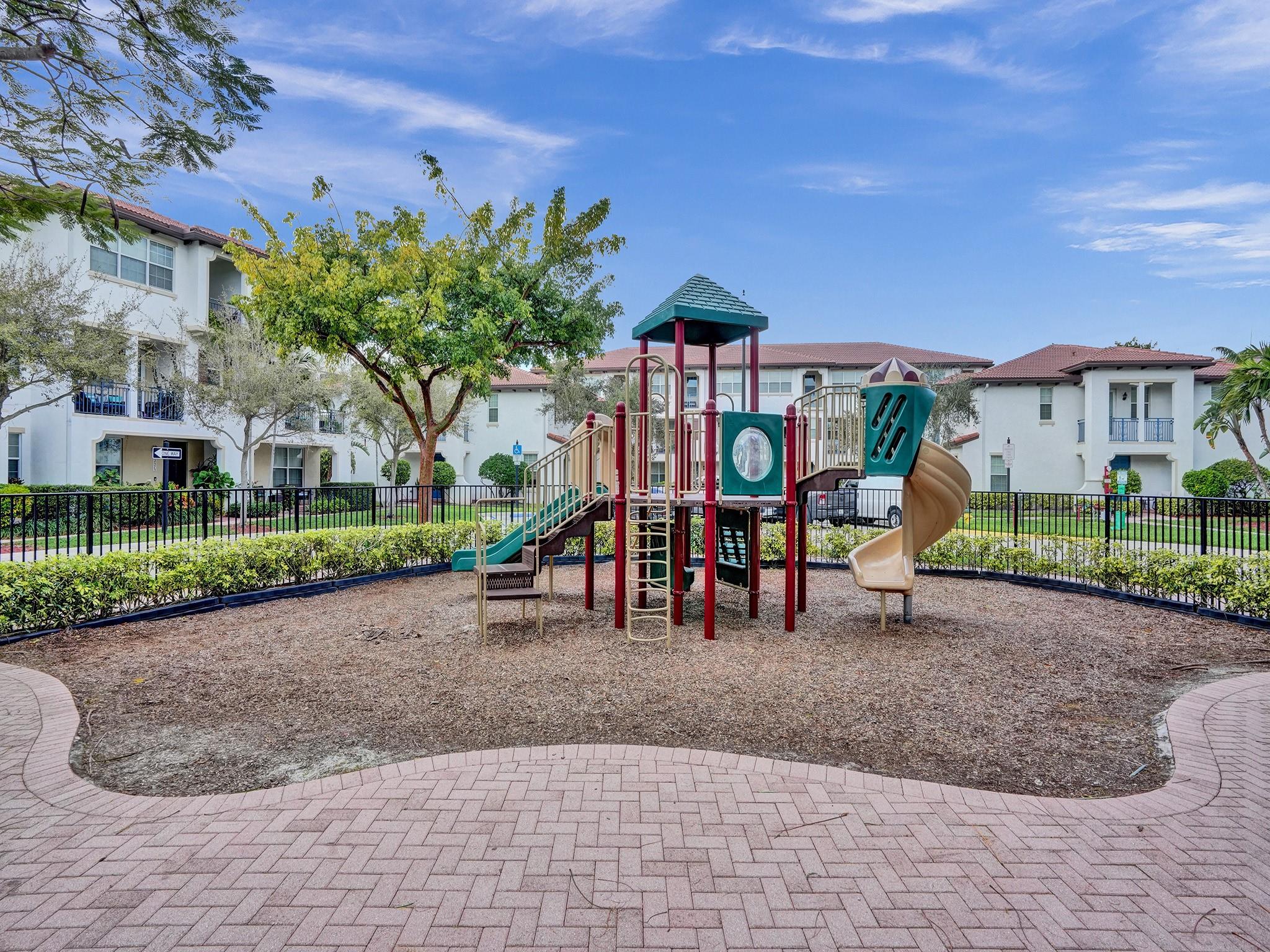 MONTCLAIR - Residential