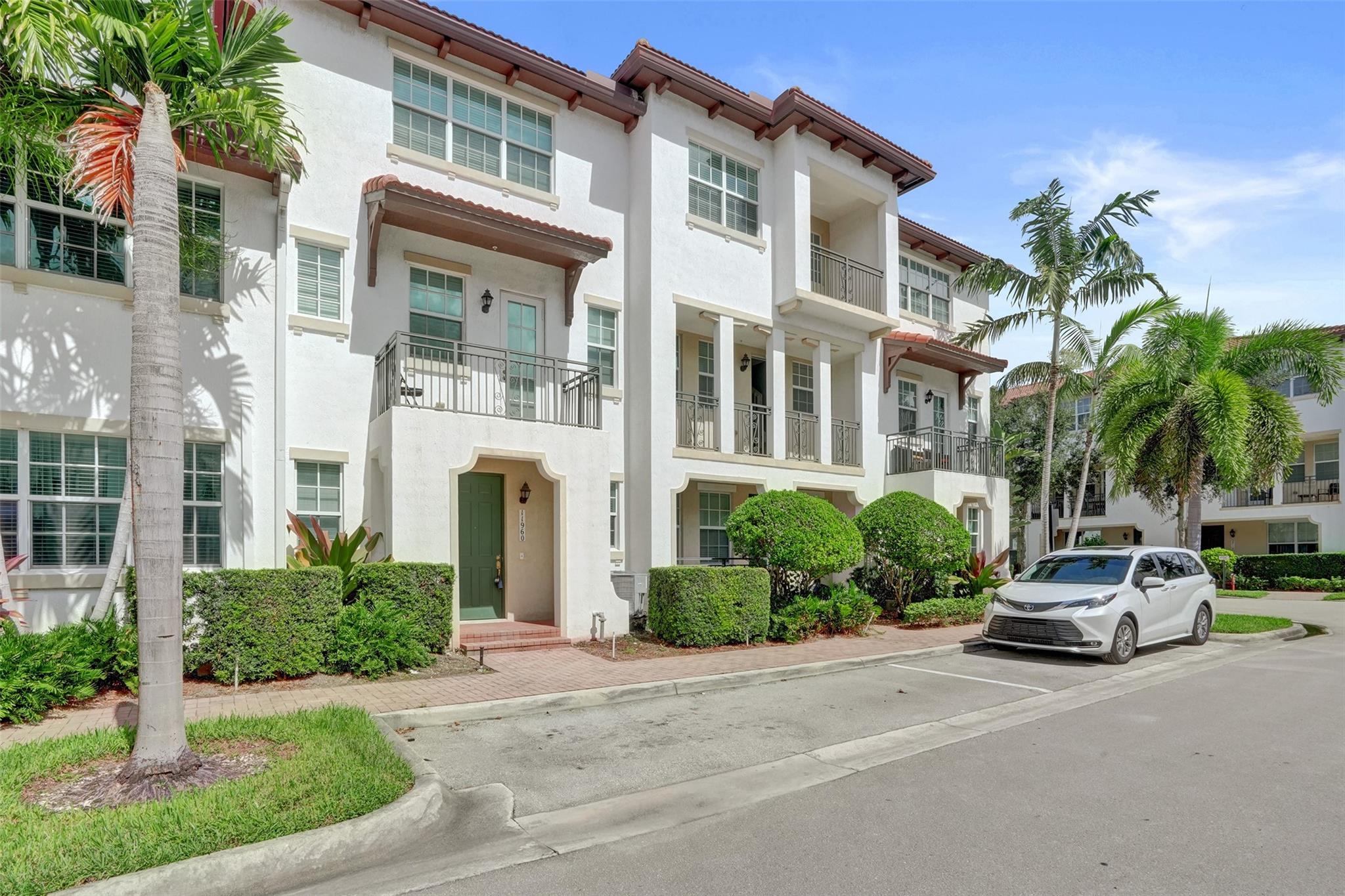 MONTCLAIR - Residential
