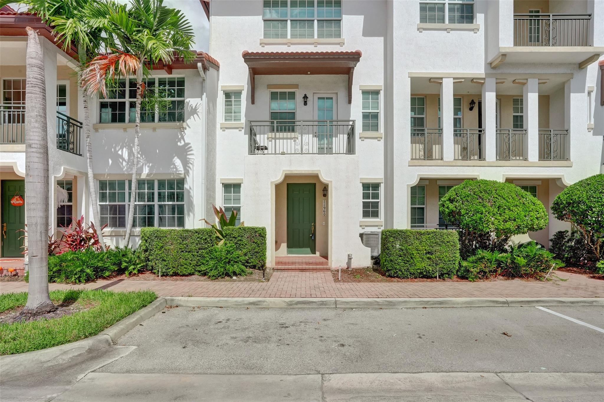 MONTCLAIR - Residential