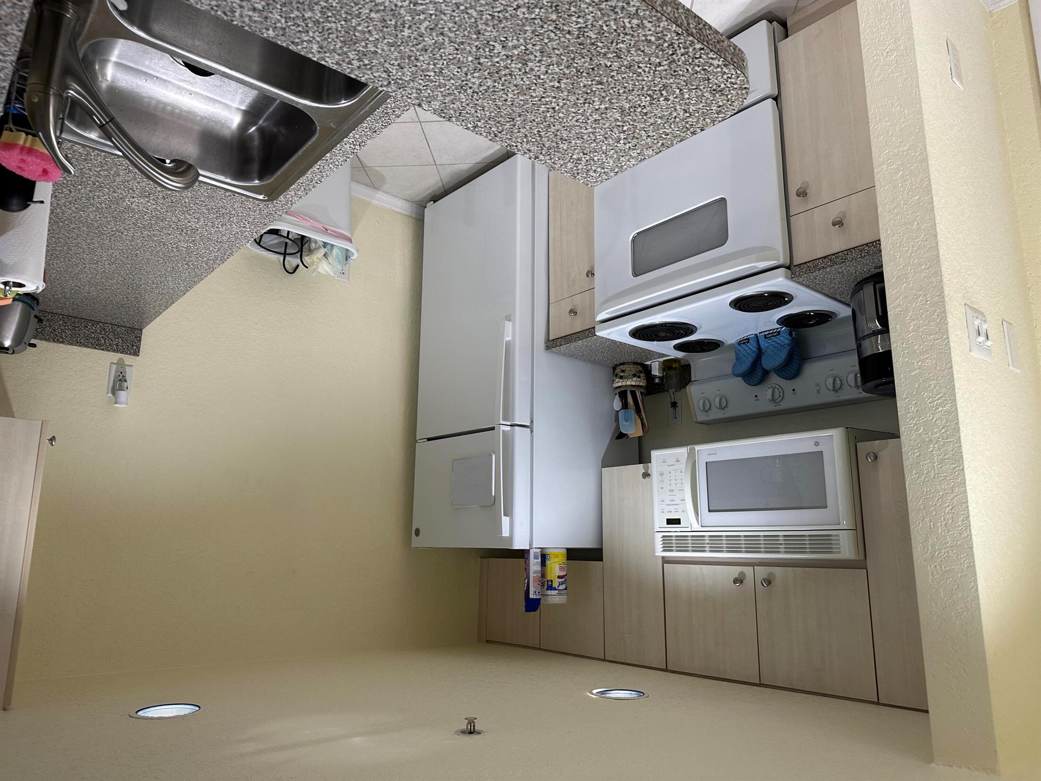 Flagler Pointe - Residential Lease