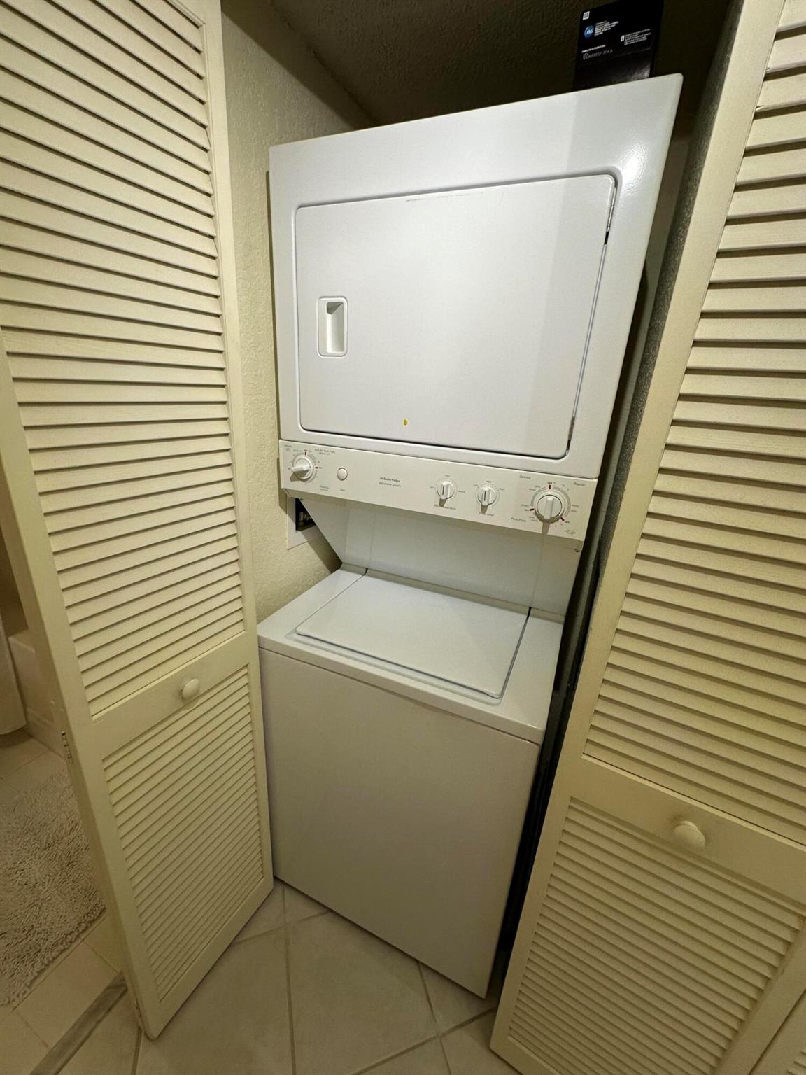 Flagler Pointe - Residential Lease