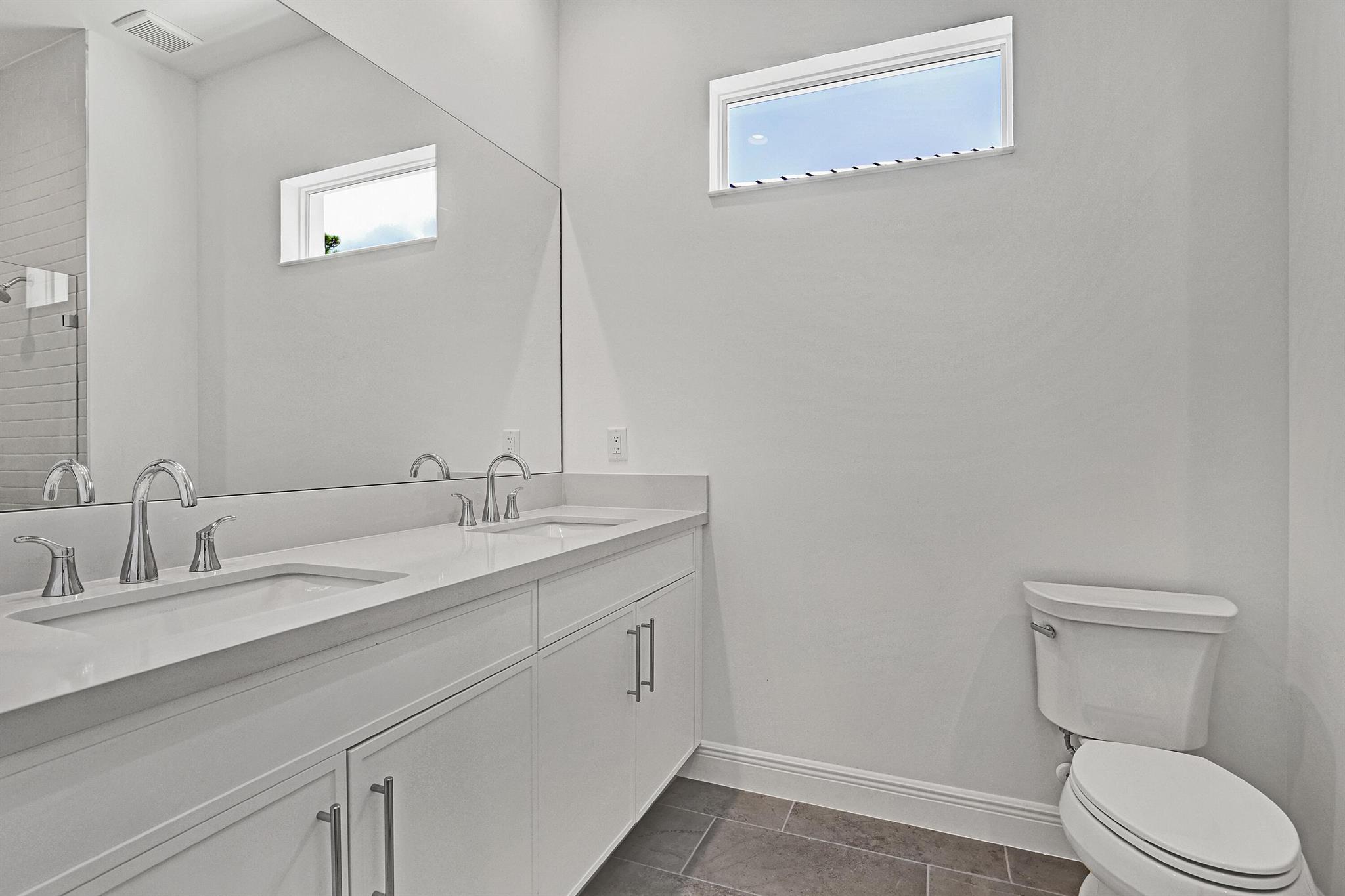 TESORO PLAT NO 15 - Residential