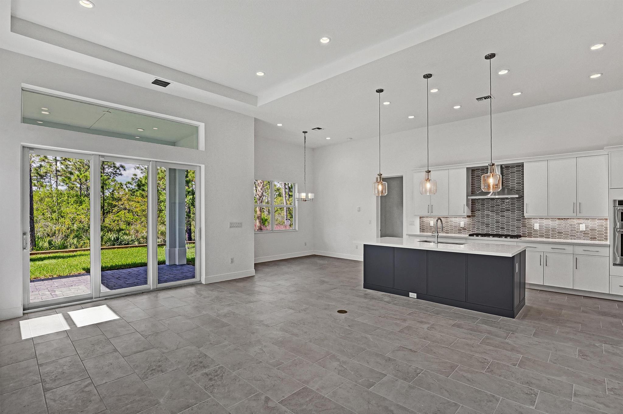 TESORO PLAT NO 15 - Residential