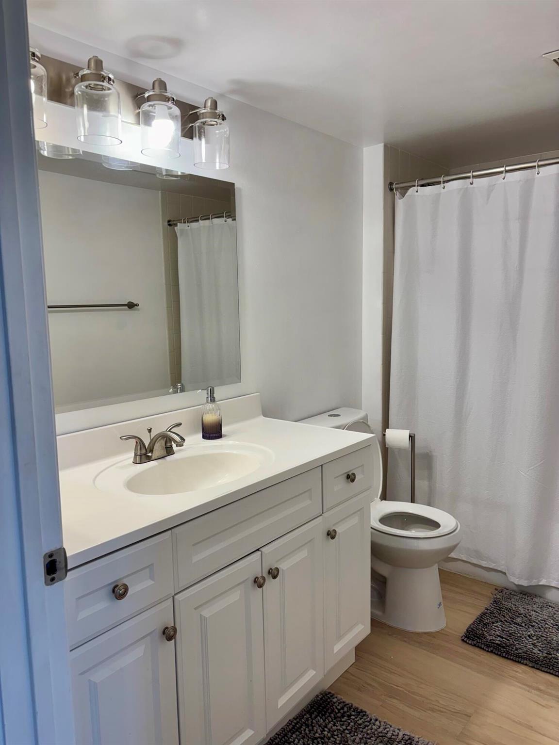 IVANHOE EAST AT CENTURY V - Residential