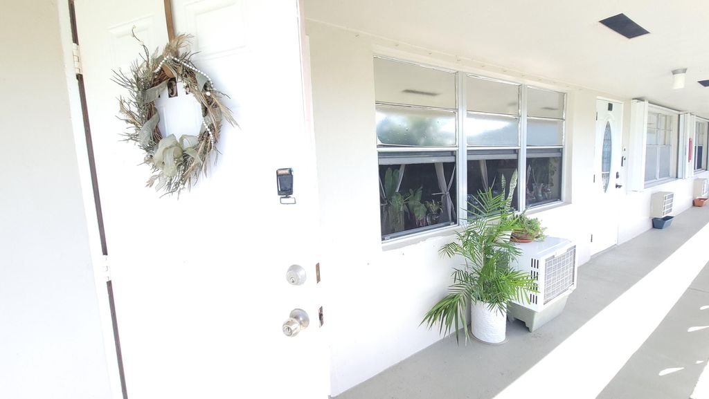Photo of 159 Cambridge G, West Palm Beach, FL 33417 (MLS # R11129333)