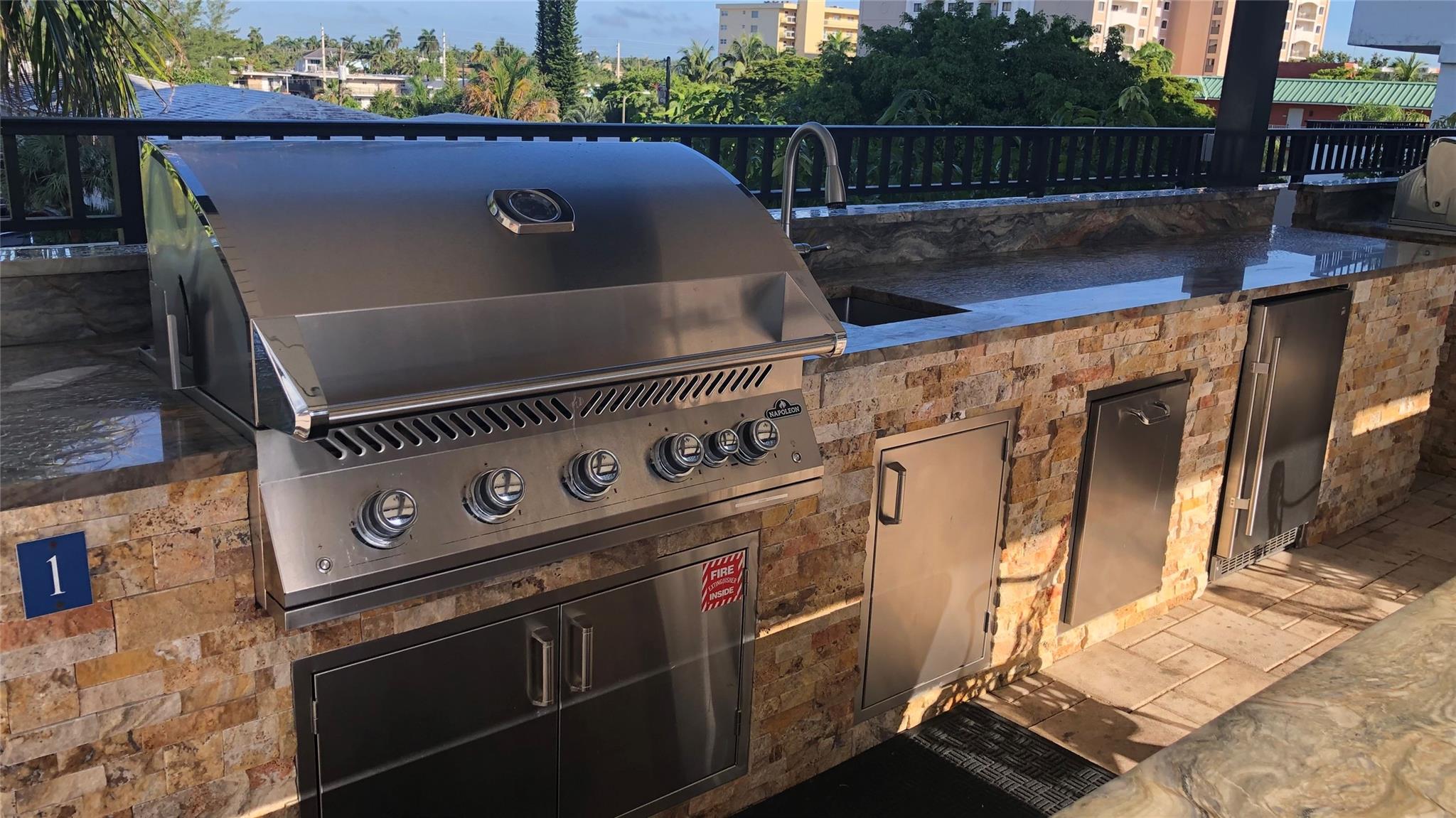 SILVER THATCH ATLANTIC PL - Residential Lease