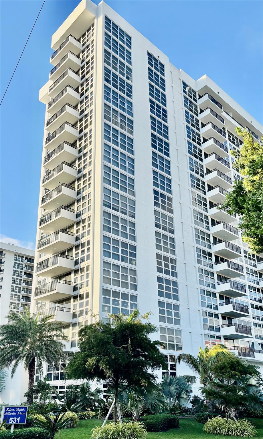 SILVER THATCH ATLANTIC PL - Residential Lease