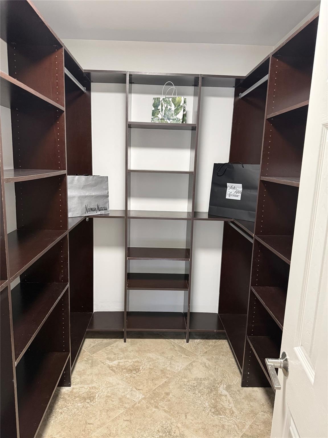 Bayshore Embassy Condo - Residential Lease