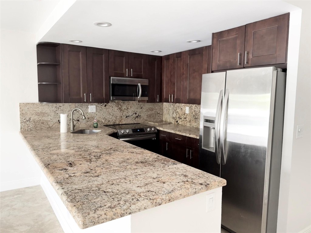 550 Bayshore Drive 310